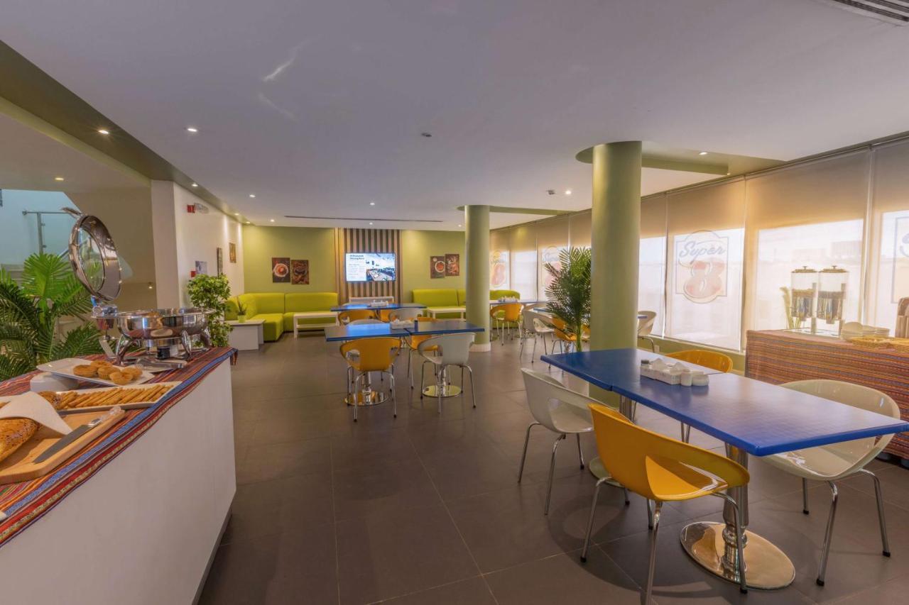 Super 8 Hotel Al Riyadh By Wyndham מראה חיצוני תמונה