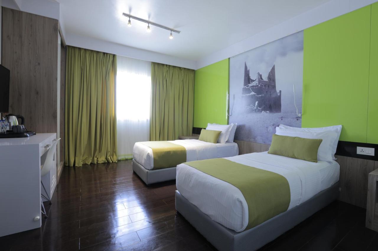 Super 8 Hotel Al Riyadh By Wyndham מראה חיצוני תמונה