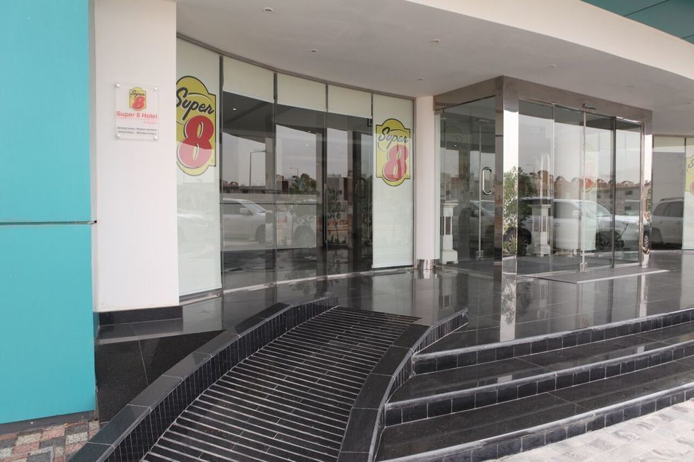 Super 8 Hotel Al Riyadh By Wyndham מראה חיצוני תמונה